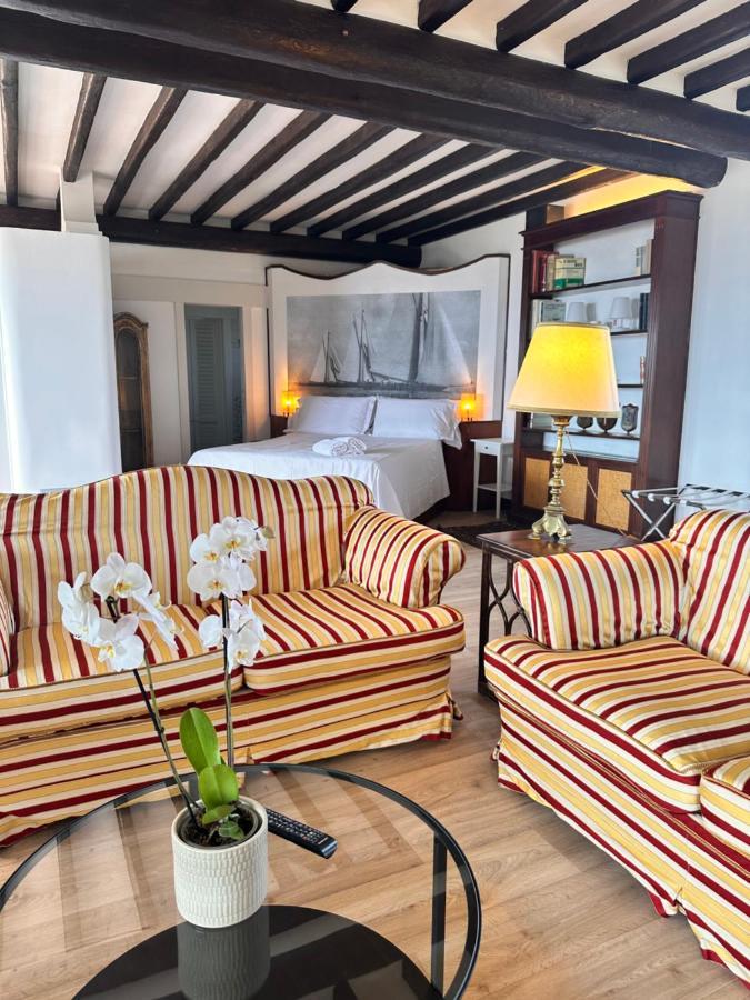 Hotel Piccadilly Penthouse With Jacuzzi à Lido di Camaiore Extérieur photo